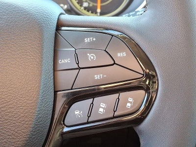 2023 Jeep Cherokee Altitude Lux