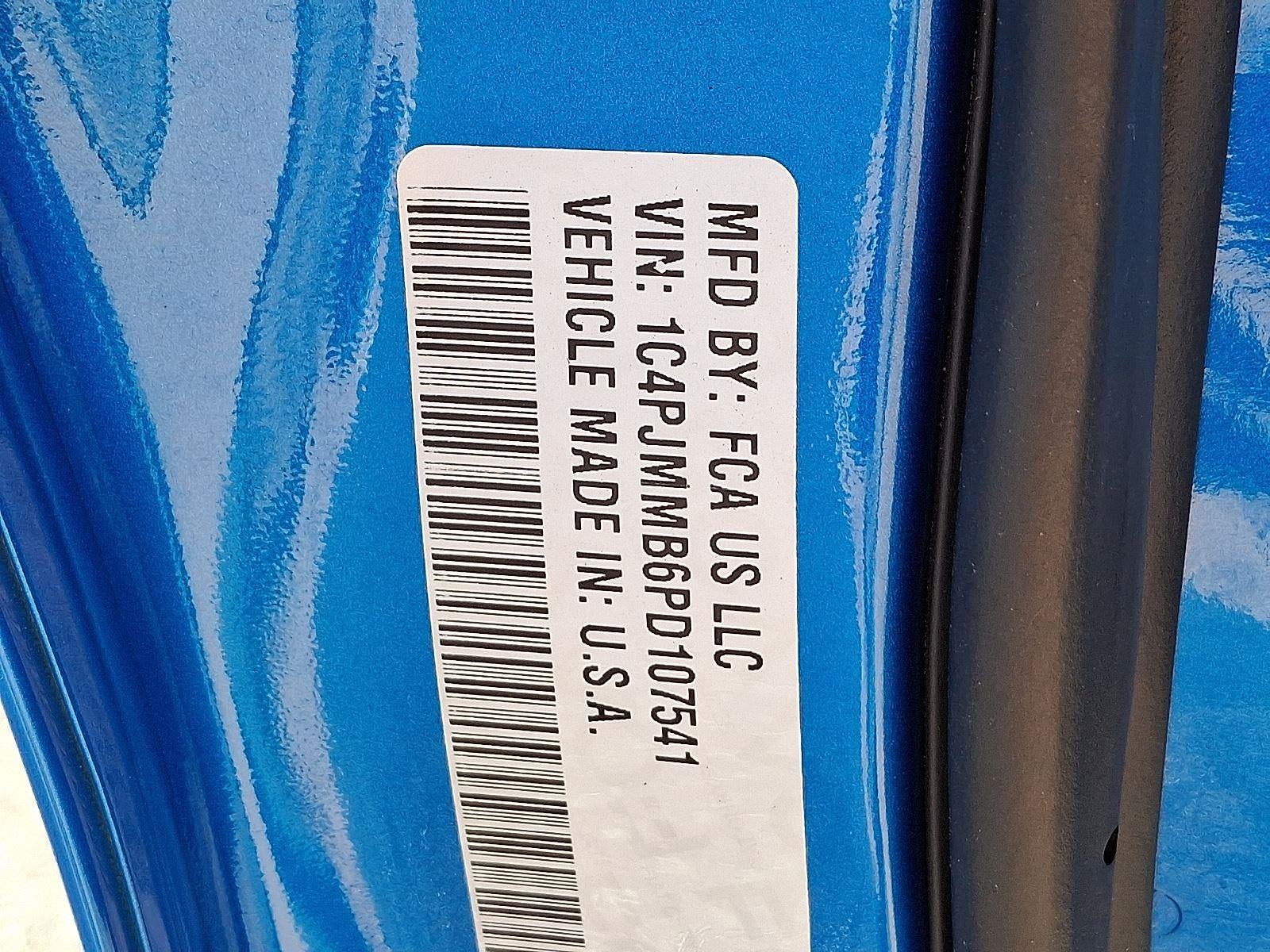 2023 Jeep Cherokee Altitude Lux