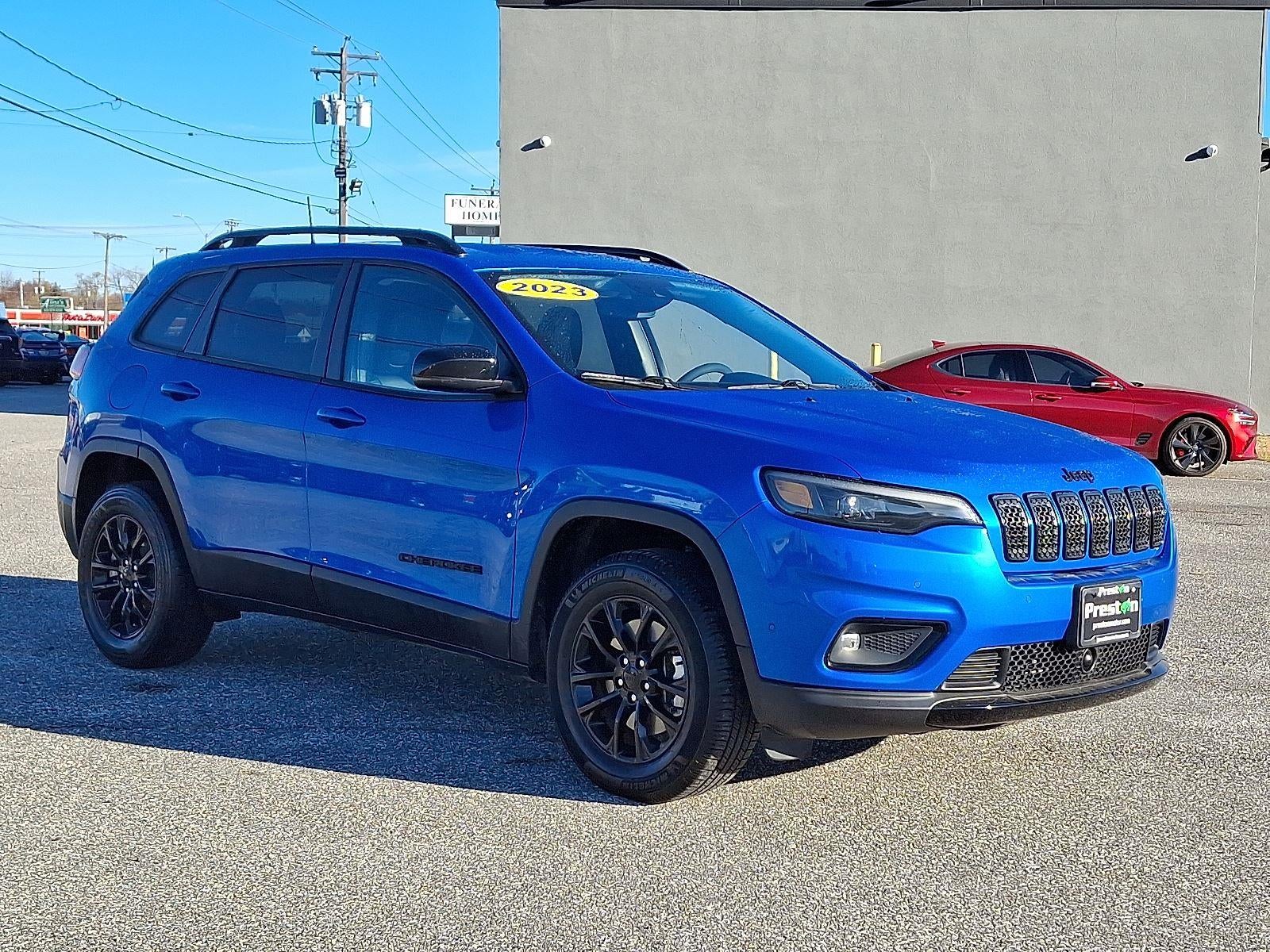 2023 Jeep Cherokee Altitude Lux