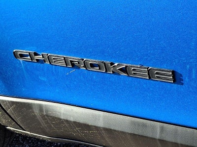 2023 Jeep Cherokee Altitude Lux