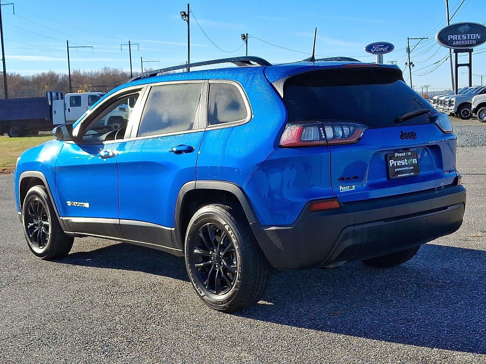 2023 Jeep Cherokee Altitude Lux