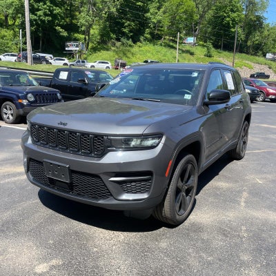 2022 Jeep Grand Cherokee Altitude