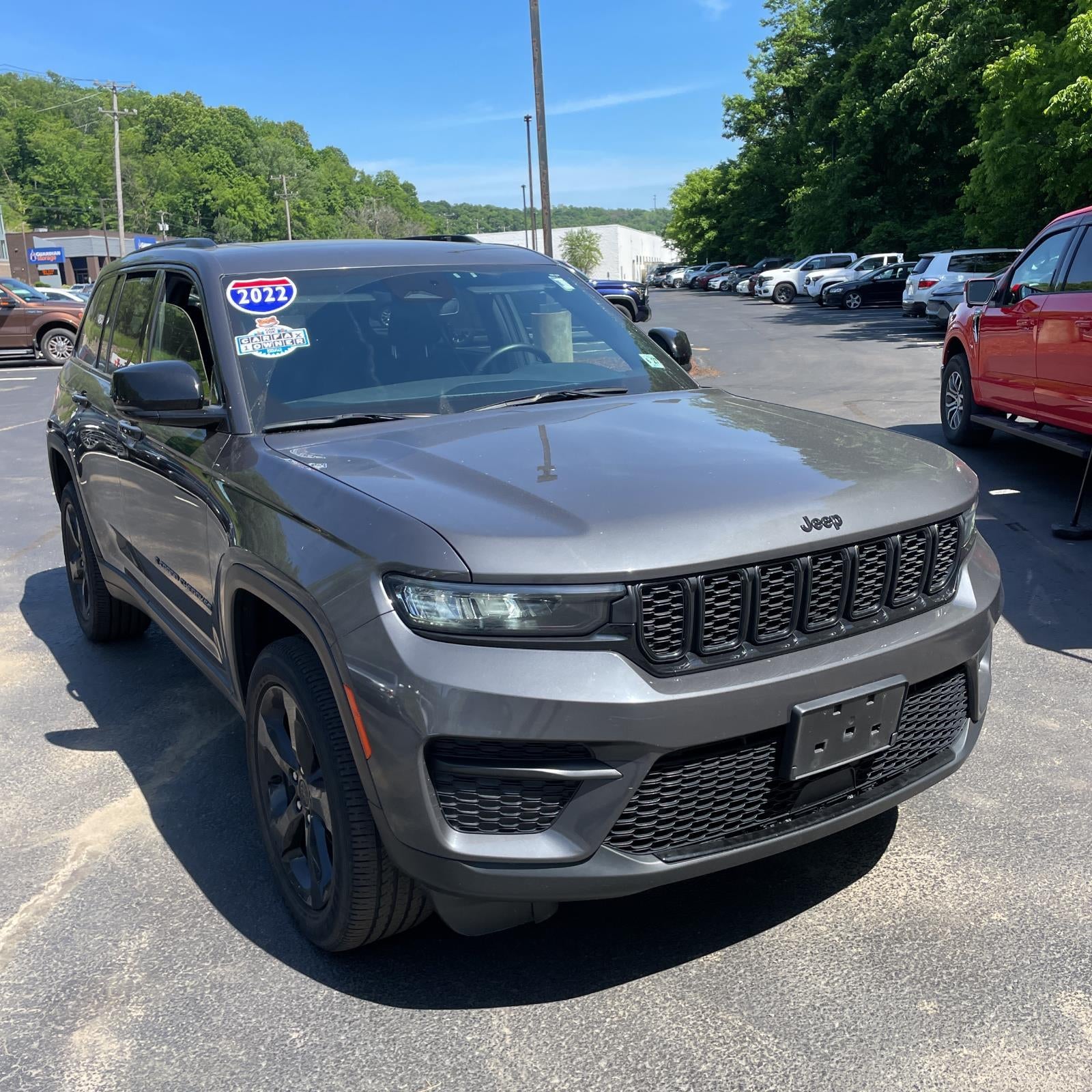 2022 Jeep Grand Cherokee Altitude