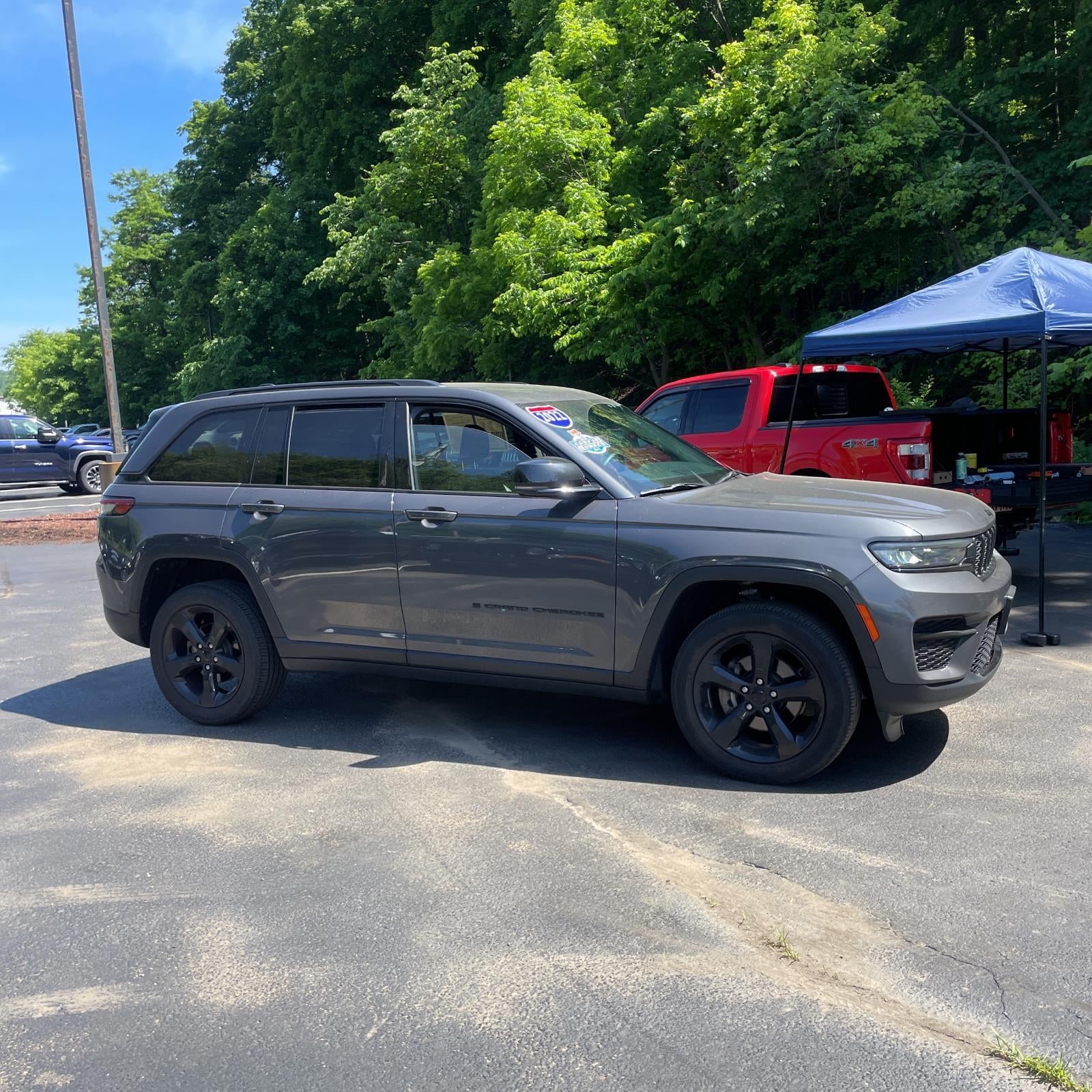 2022 Jeep Grand Cherokee Altitude