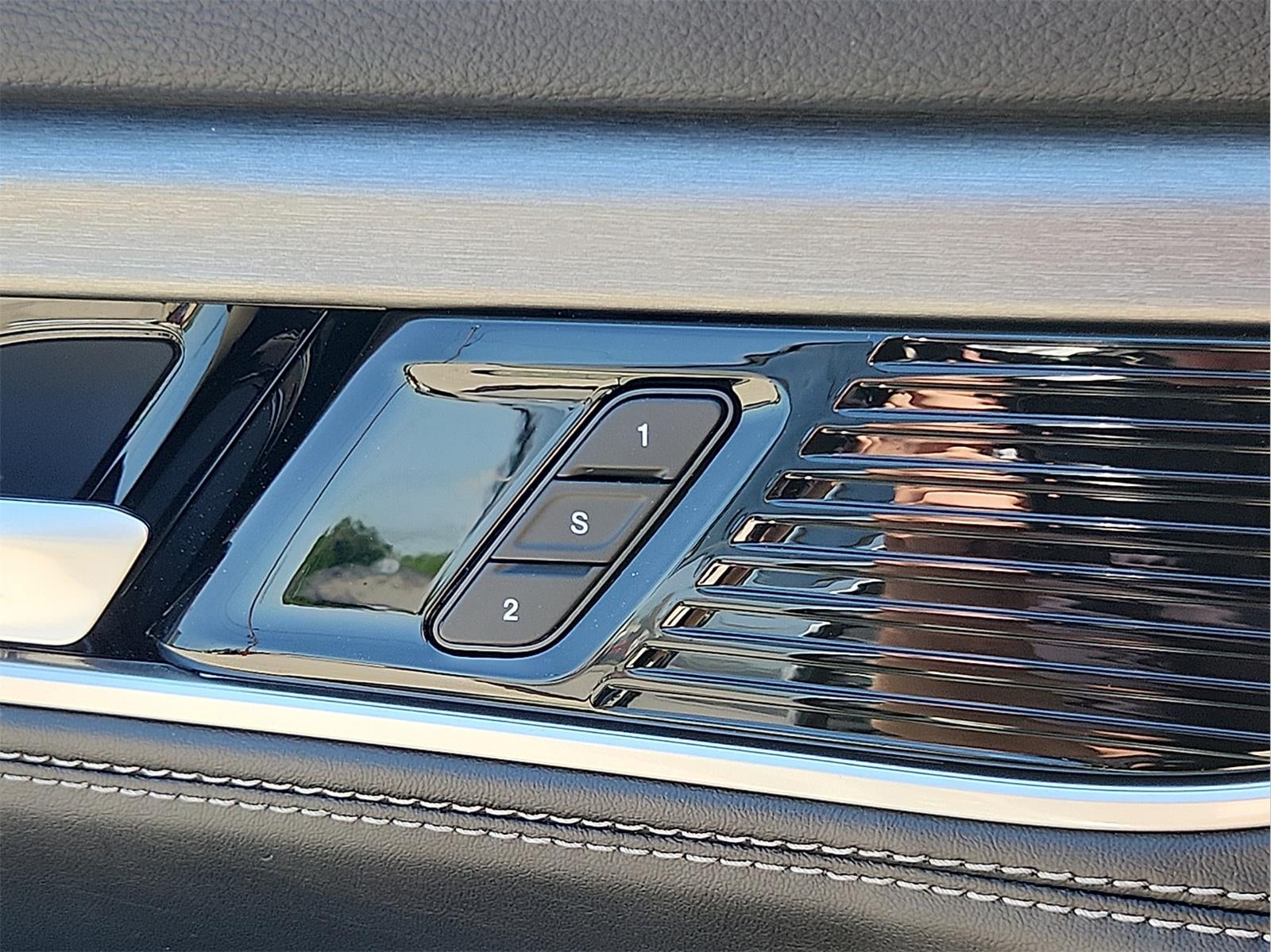 2025 Jeep Wagoneer L Series II