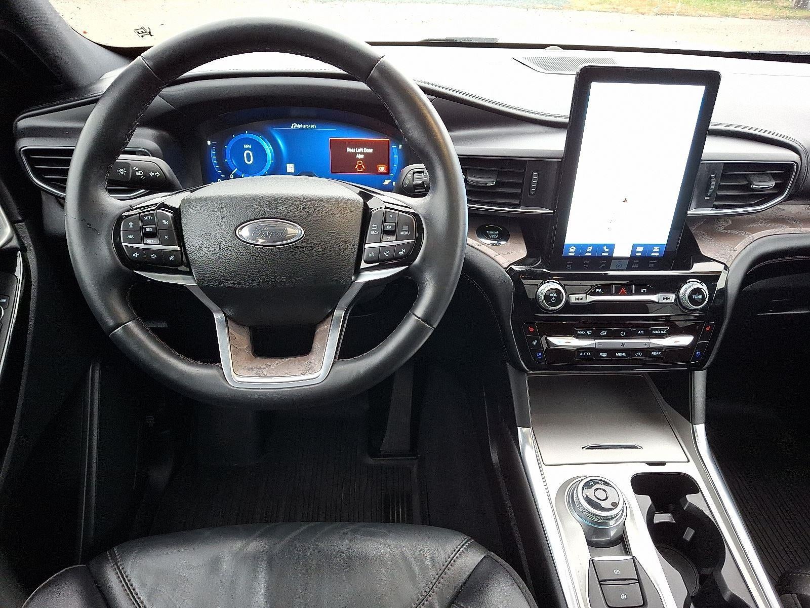 2023 Ford Explorer Platinum