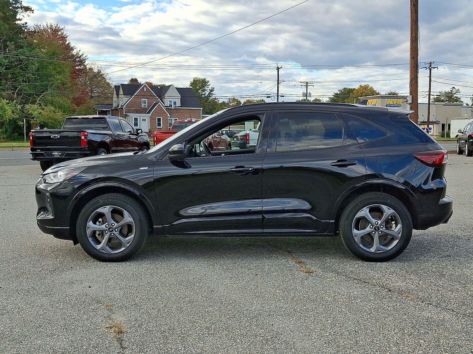 2023 Ford Escape ST-Line Select