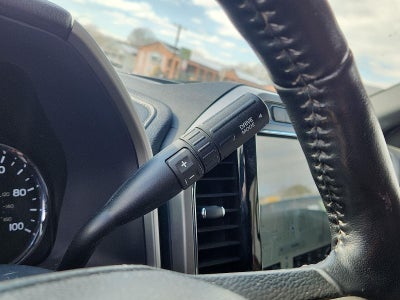 2022 Ford Super Duty F-350 SRW LARIAT