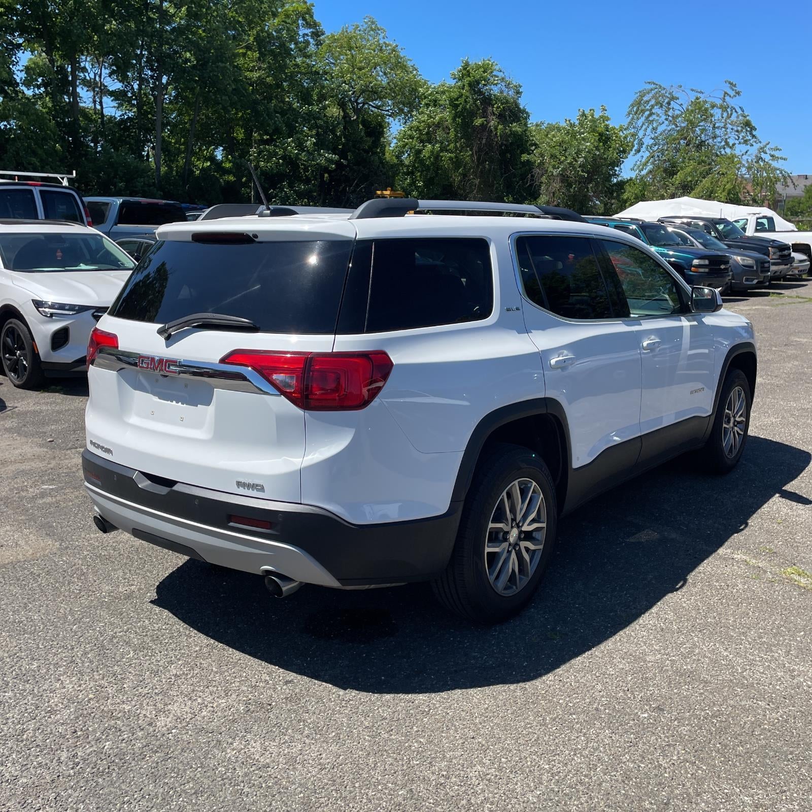 2019 GMC Acadia SLE