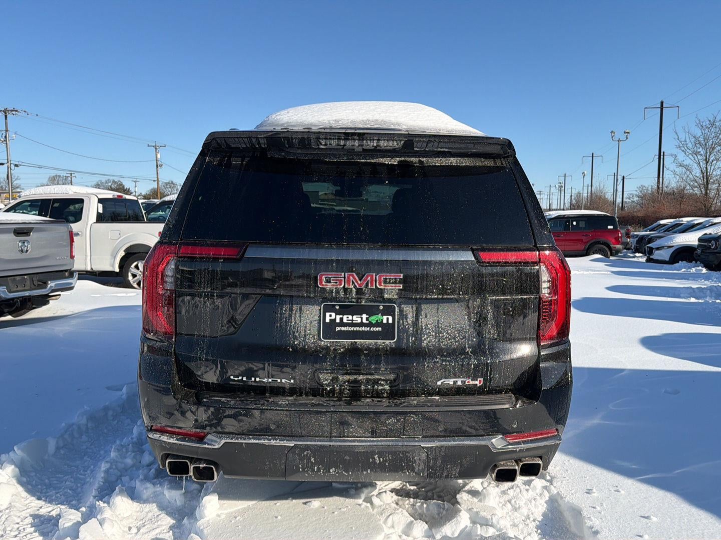 2025 GMC Yukon AT4