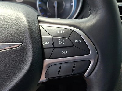 2015 Chrysler 300 Limited