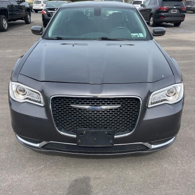 2015 Chrysler 300 Limited