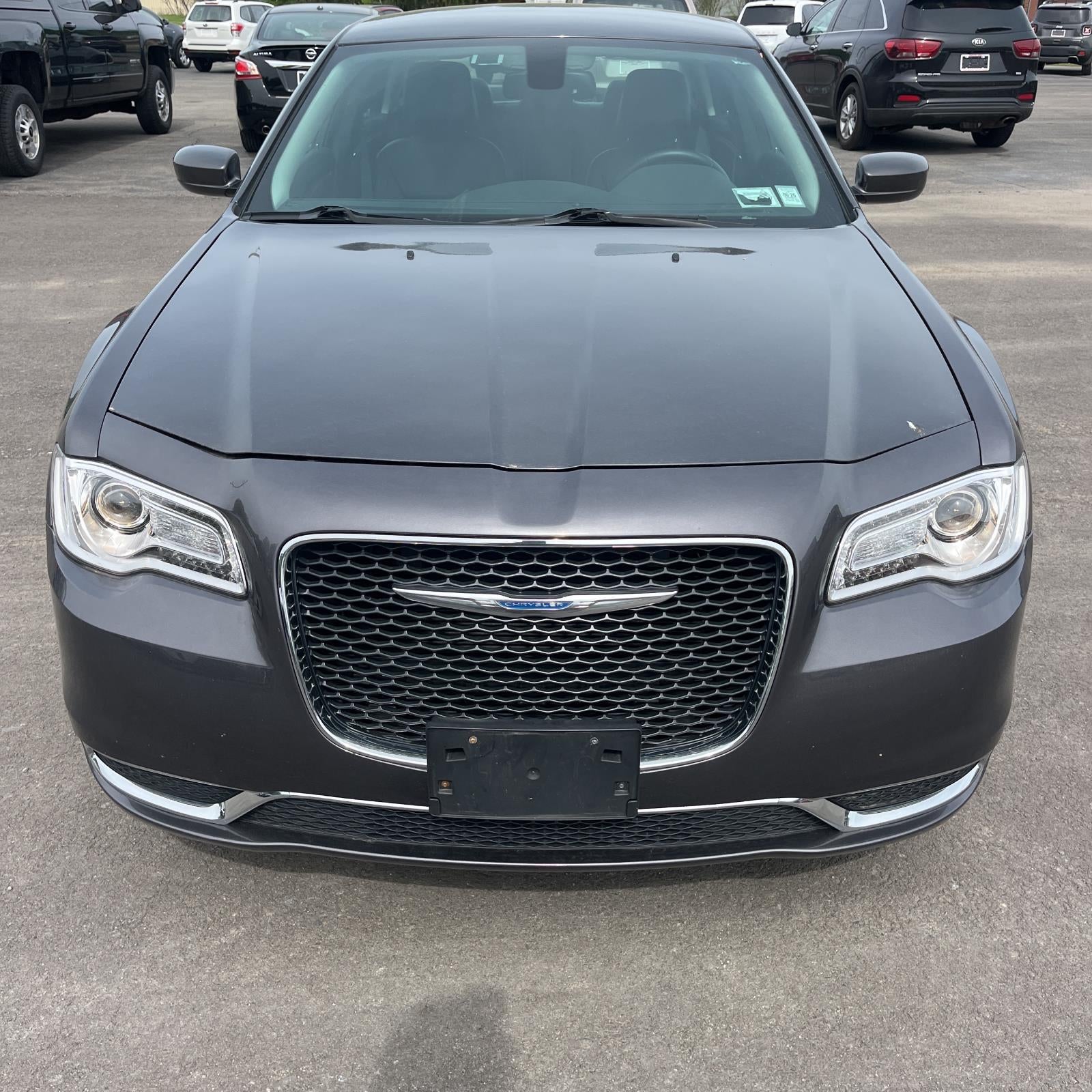 2015 Chrysler 300 Limited