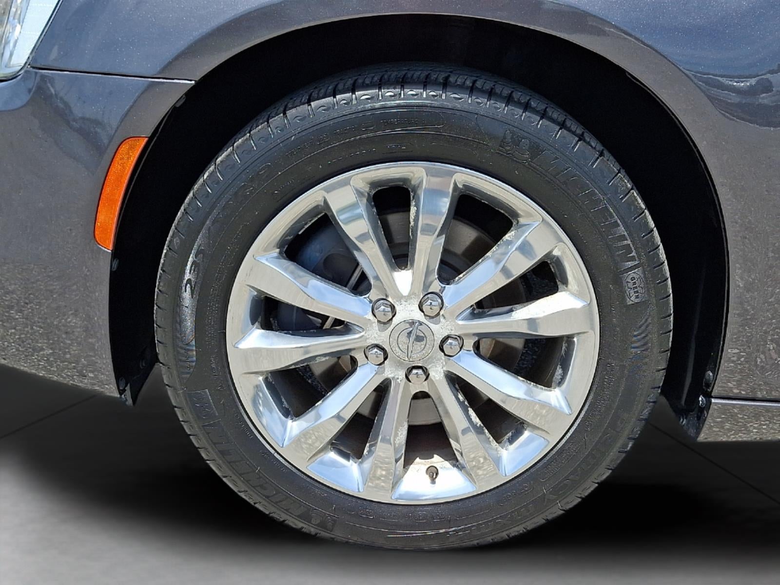 2015 Chrysler 300 Limited