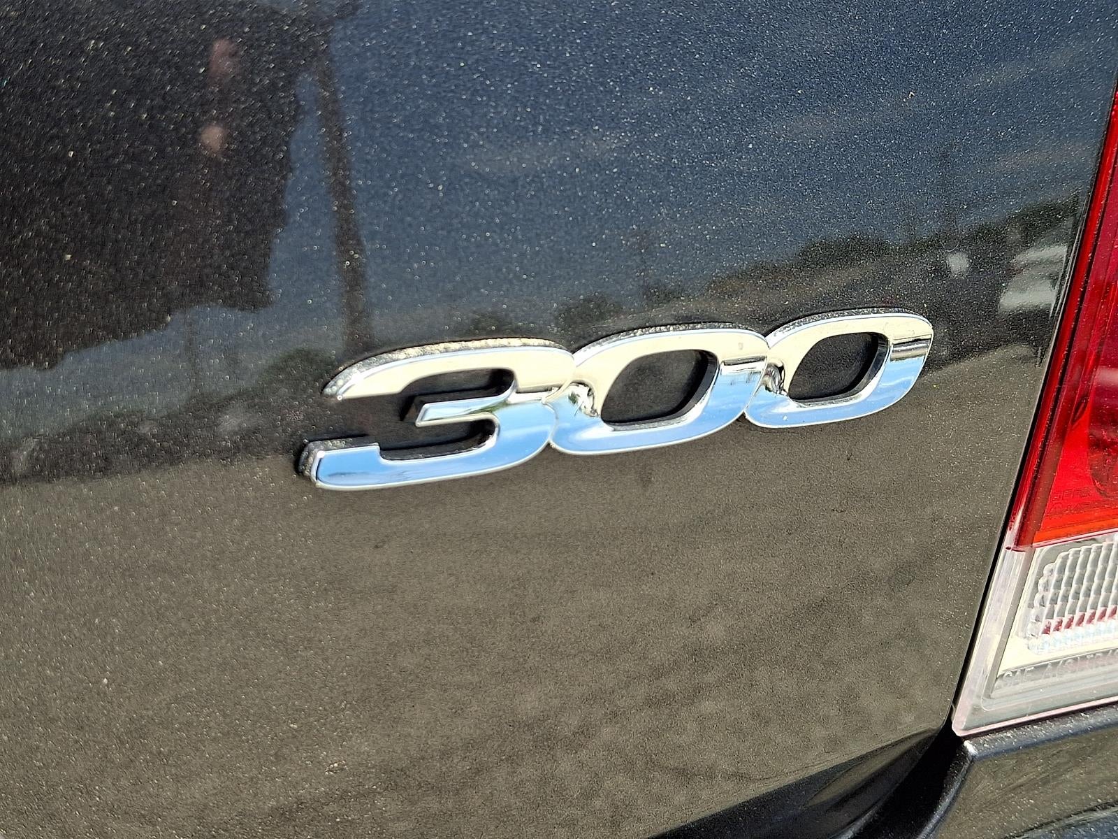2015 Chrysler 300 Limited
