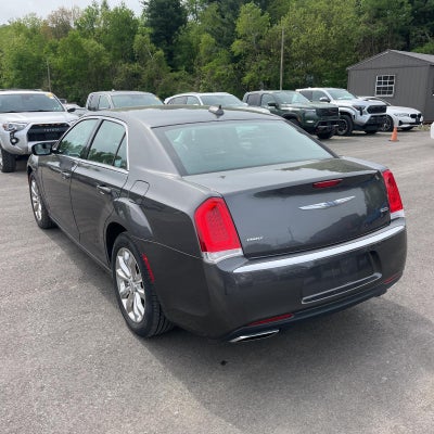 2015 Chrysler 300 Limited