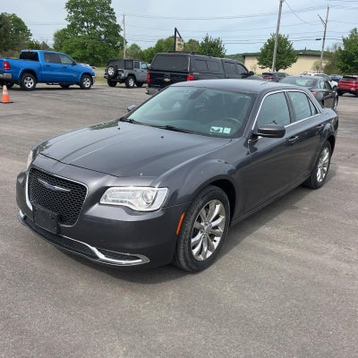 2015 Chrysler 300 Limited