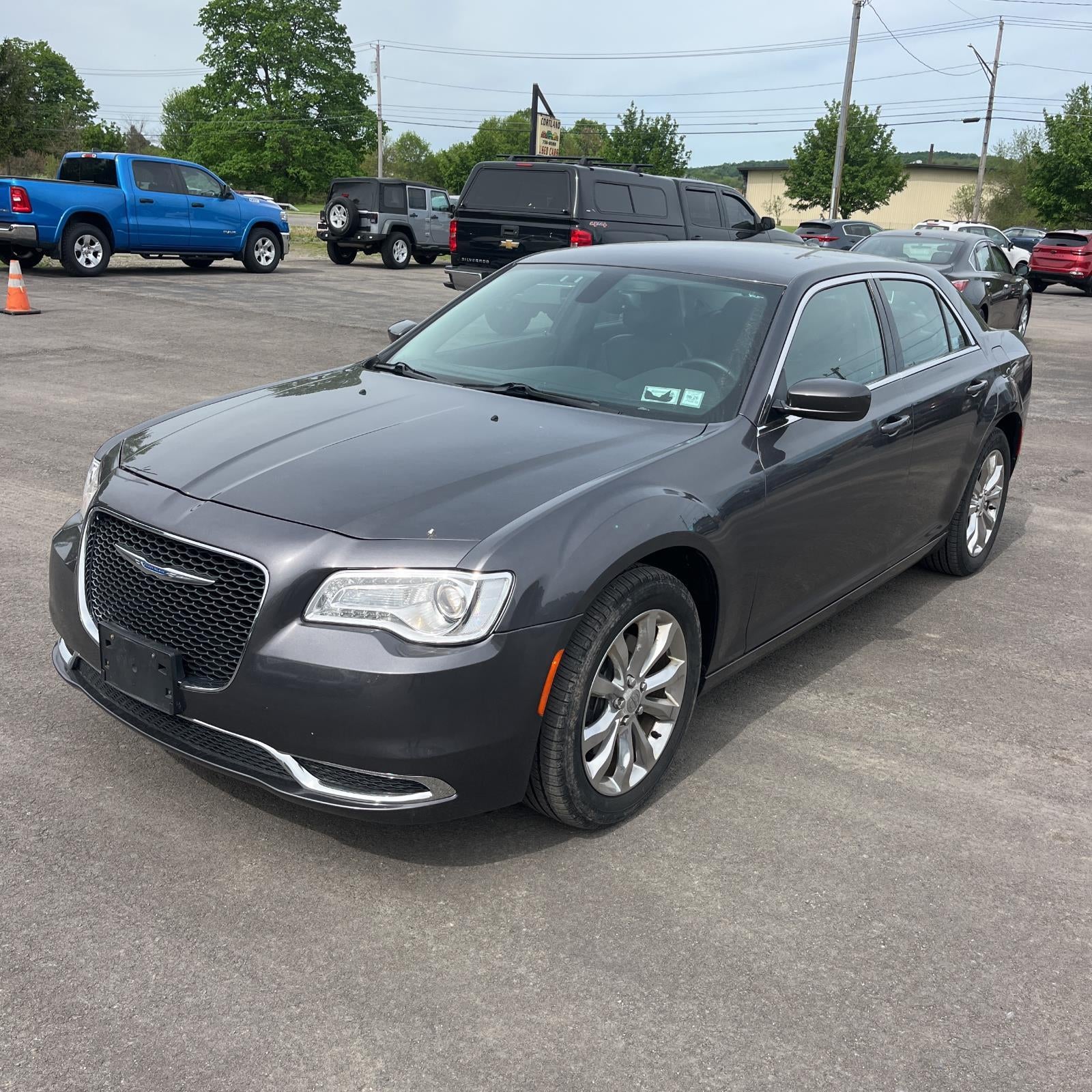 2015 Chrysler 300 Limited