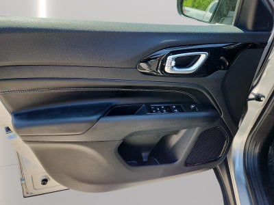 2022 Jeep Compass Altitude