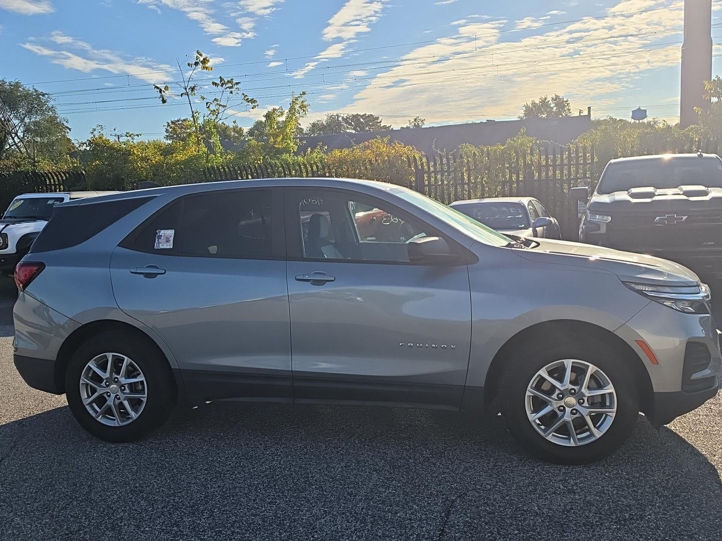 2024 Chevrolet Equinox LS