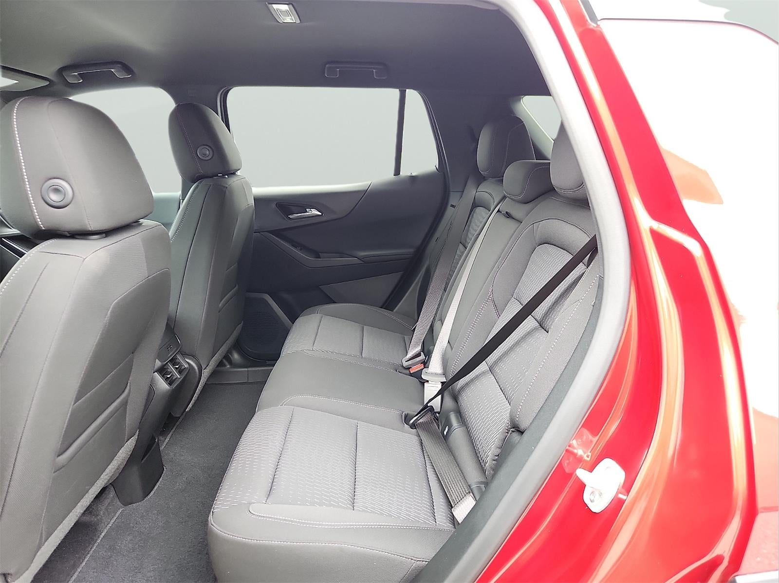 2025 Chevrolet Equinox FWD LT