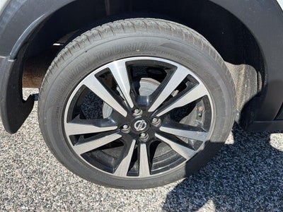 2019 Nissan Kicks SR