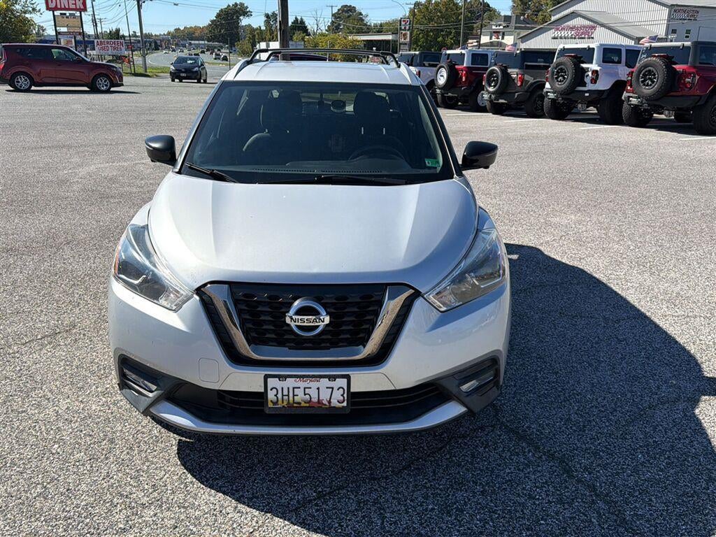 2019 Nissan Kicks SR