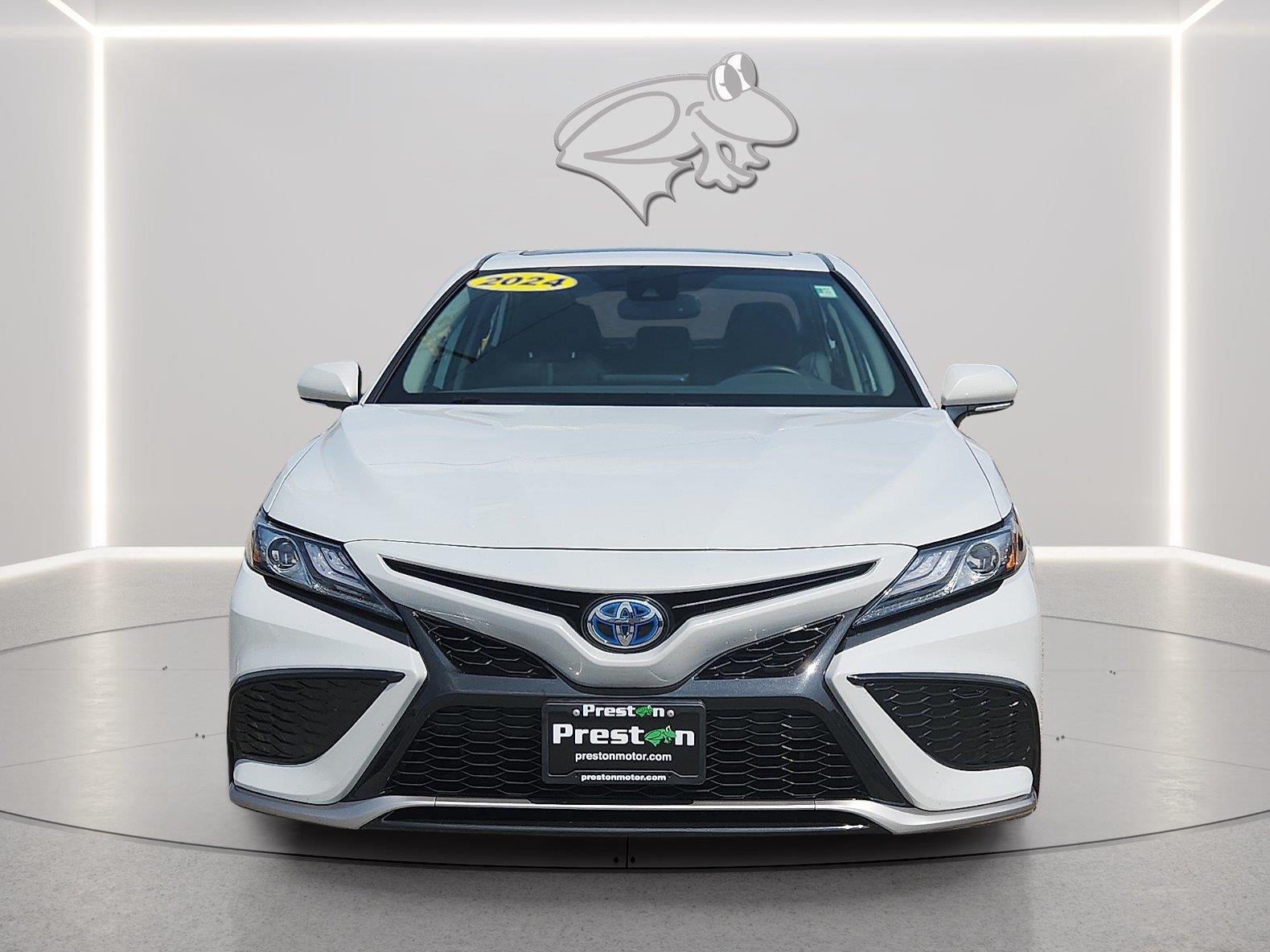 2024 Toyota Camry Hybrid XSE