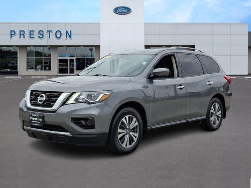 2020 Nissan Pathfinder S