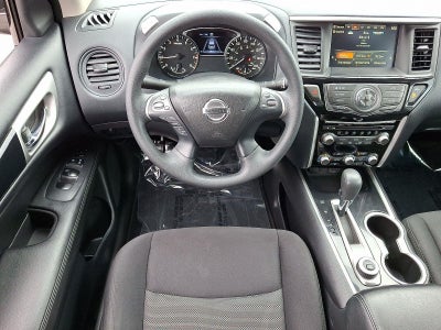 2020 Nissan Pathfinder S