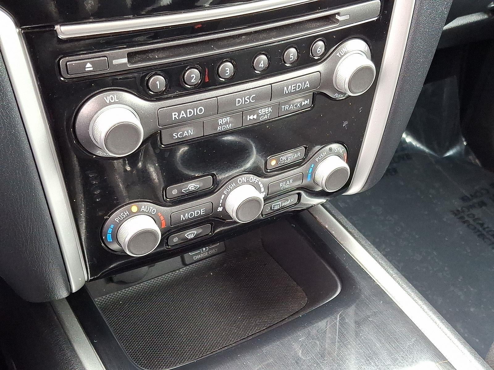 2020 Nissan Pathfinder S