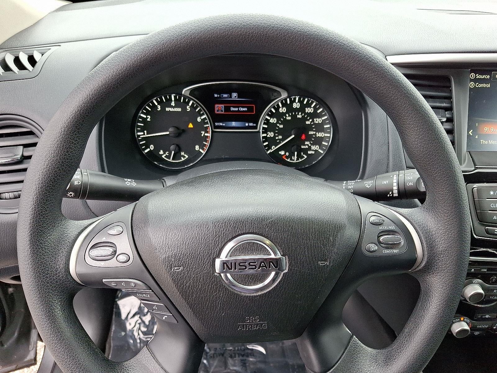 2020 Nissan Pathfinder S