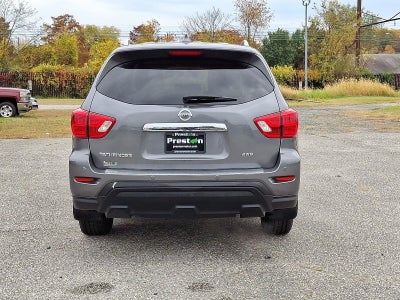 2020 Nissan Pathfinder S