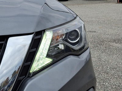 2020 Nissan Pathfinder S