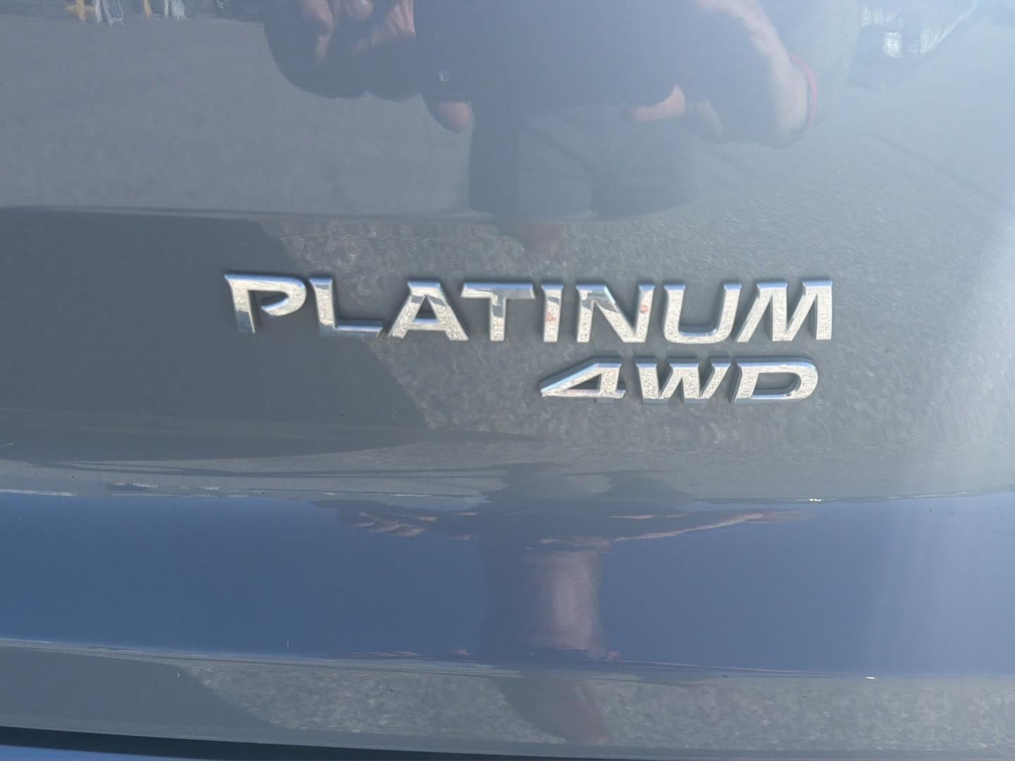 2023 Nissan Pathfinder Platinum