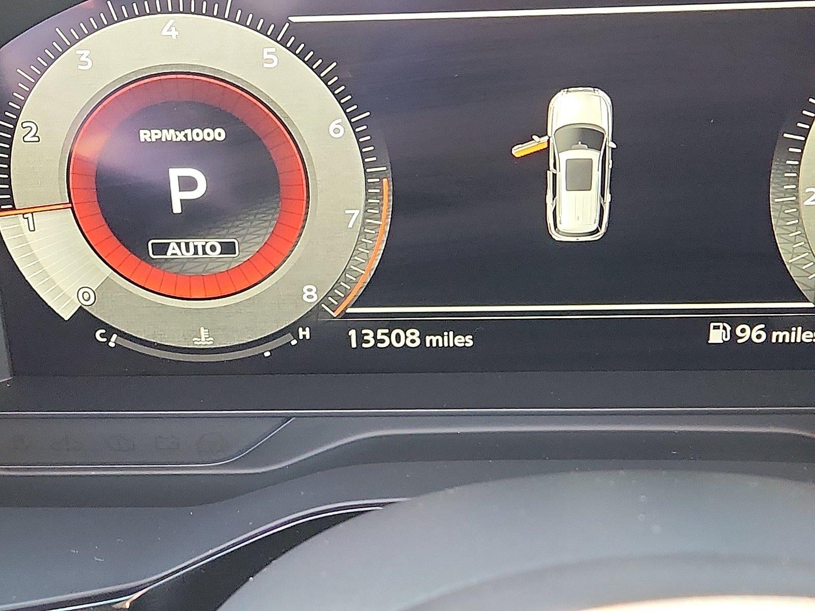 2023 Nissan Pathfinder Platinum