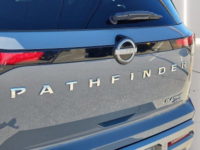 2023 Nissan Pathfinder Platinum