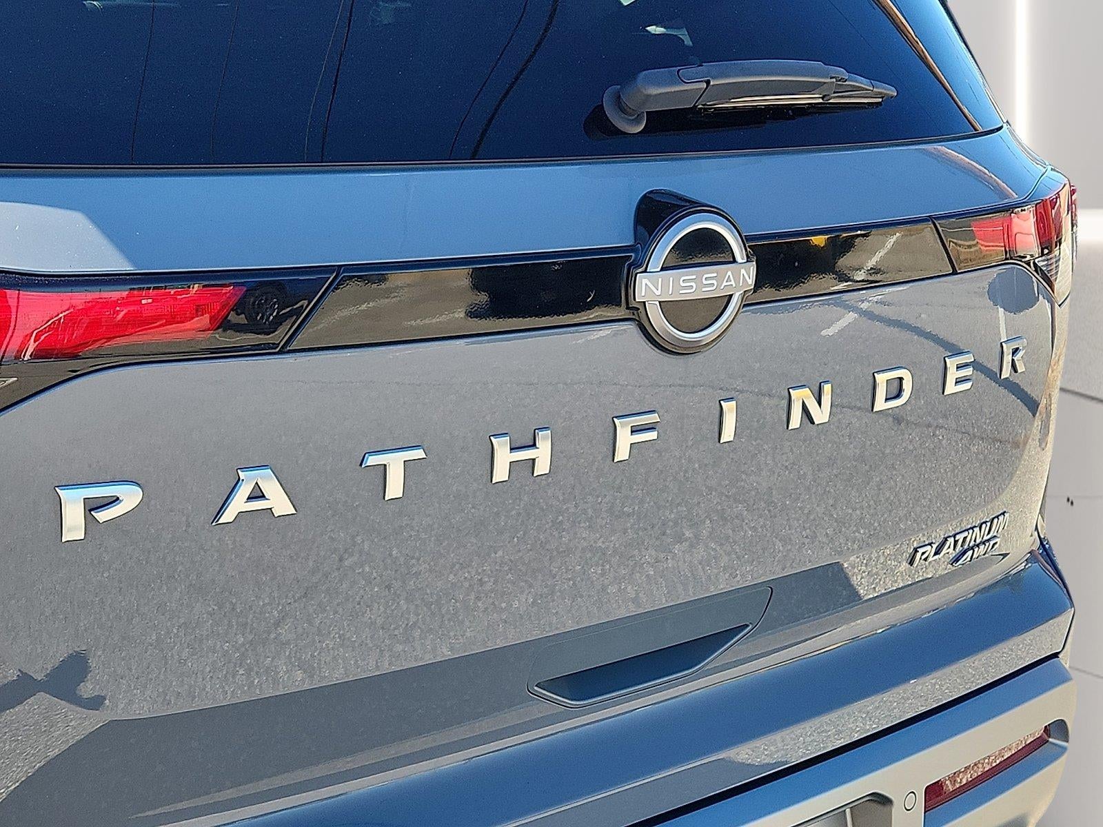 2023 Nissan Pathfinder Platinum