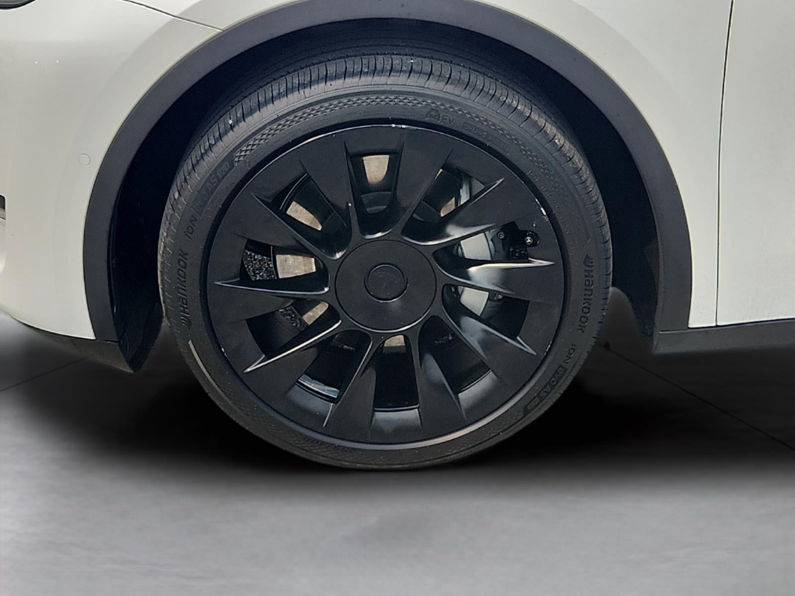 2021 Tesla Y Standard Range