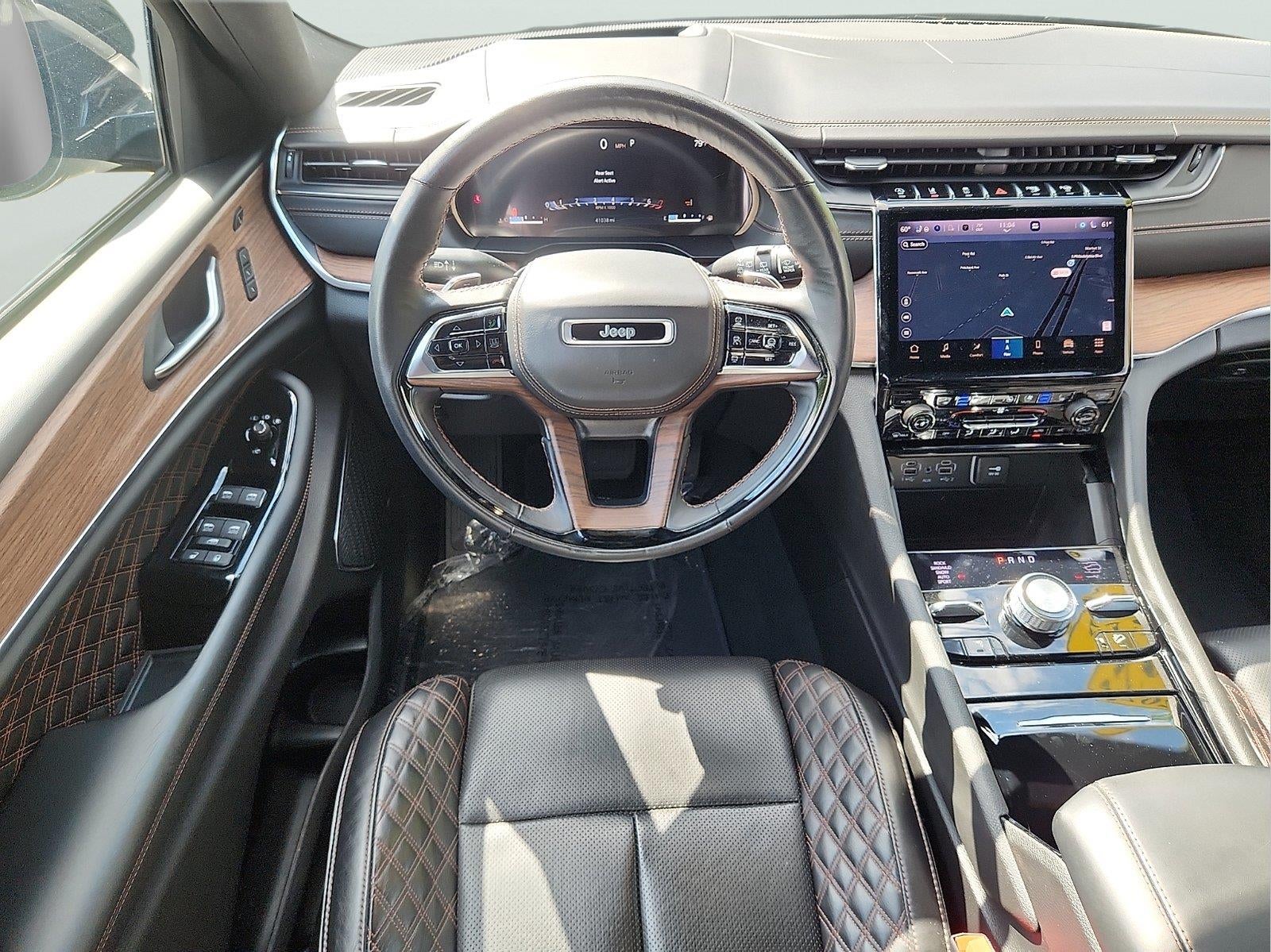 2023 Jeep Grand Cherokee Summit - Photo 9