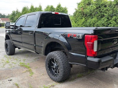2017 Ford Super Duty F-250 SRW Lariat