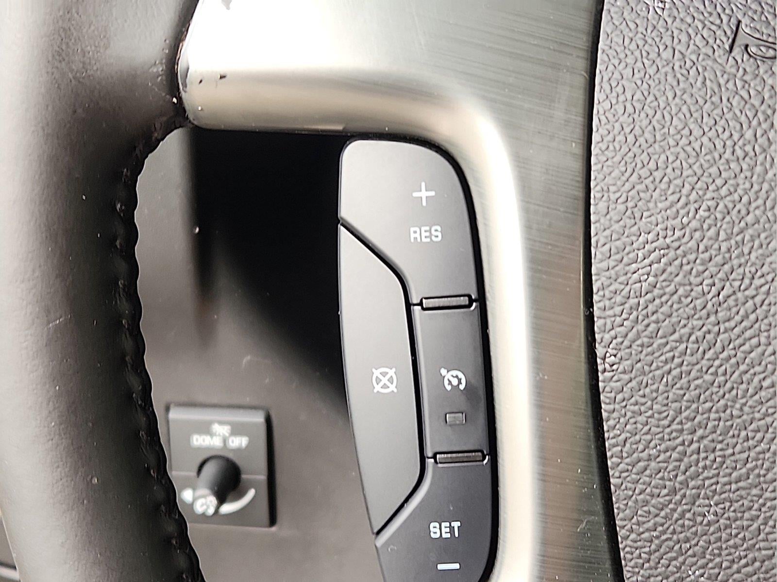 2017 Chevrolet Express Passenger 3500 LS