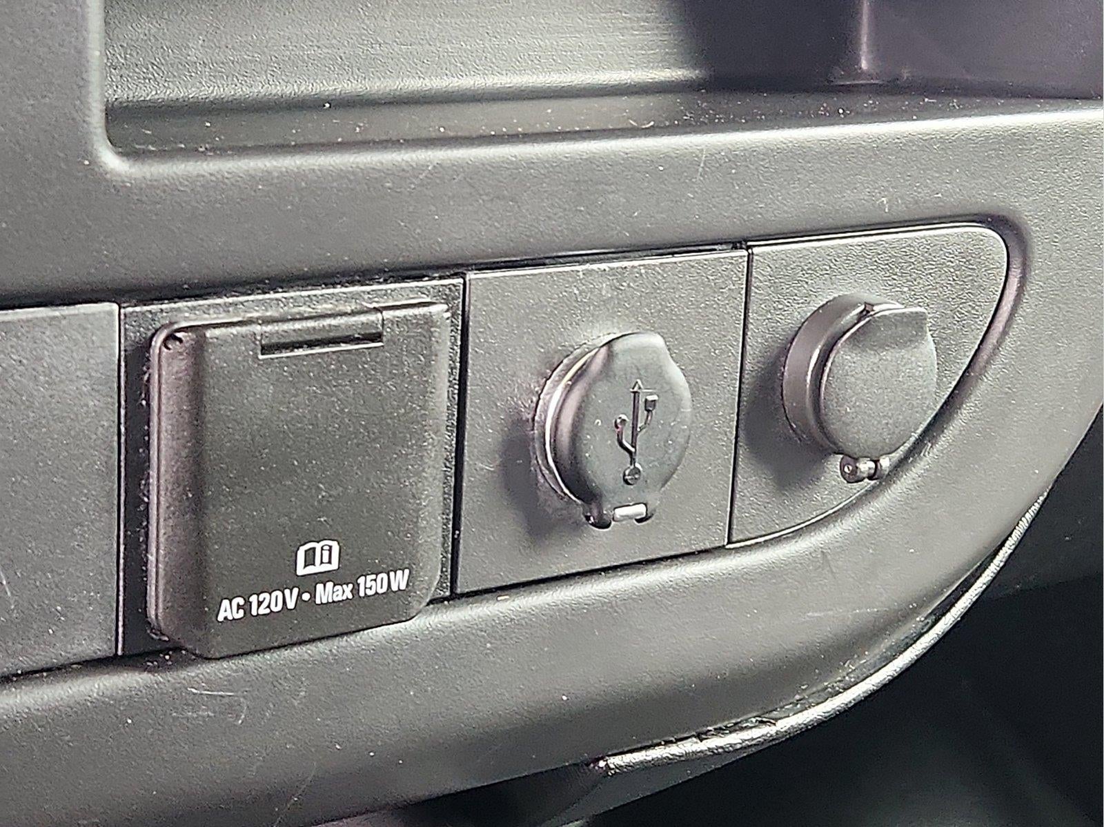 2017 Chevrolet Express Passenger 3500 LS