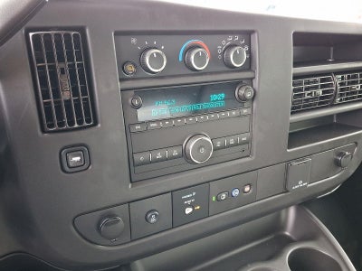 2025 Chevrolet Express Cutaway 3500 1WT