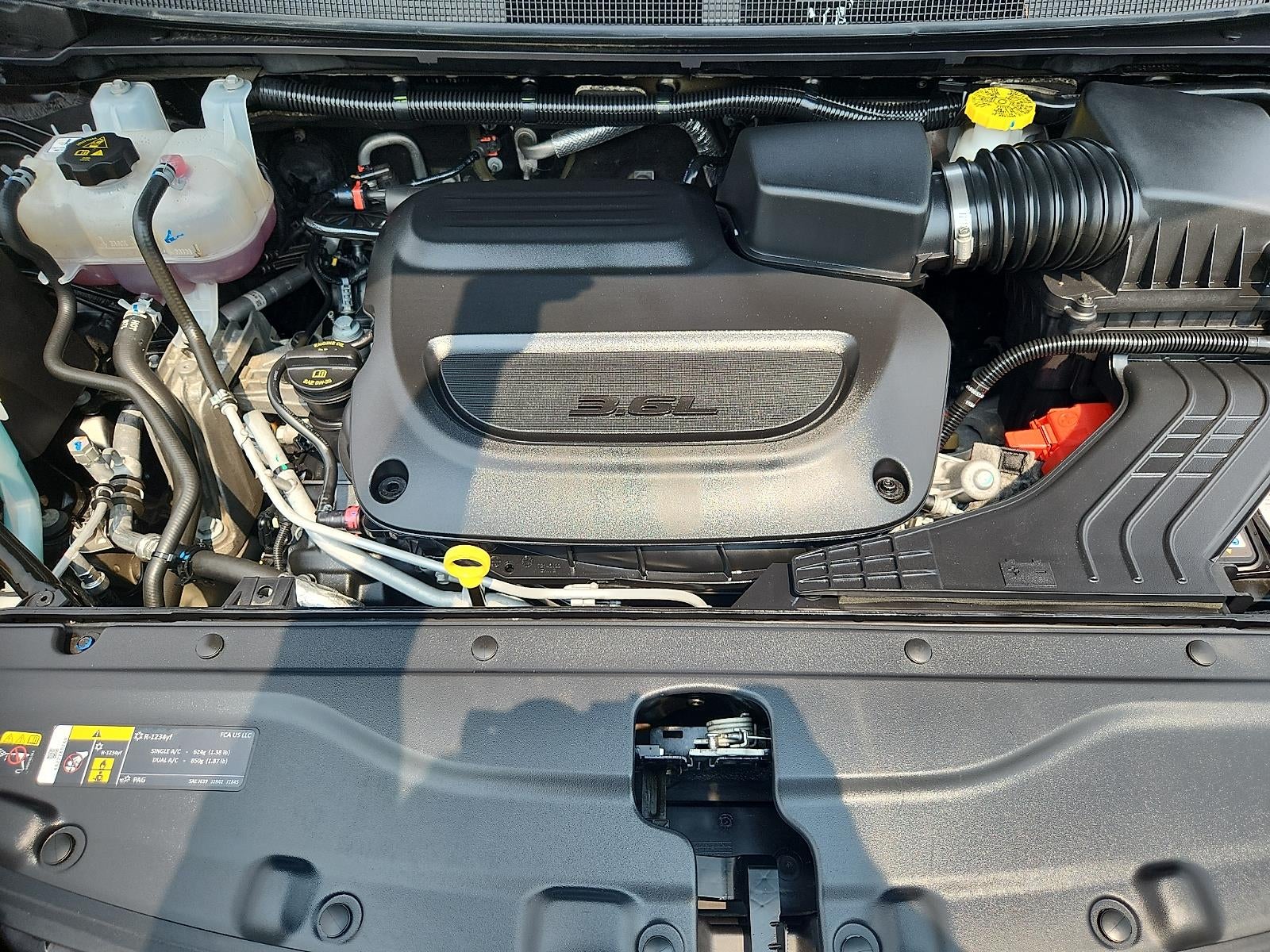 2024 Chrysler Voyager LX