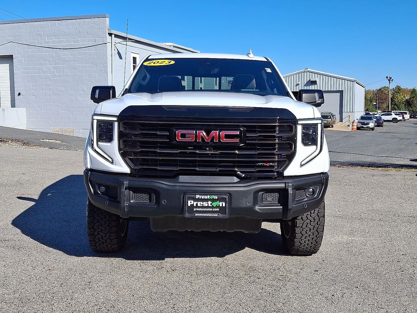 2023 GMC Sierra 1500 AT4X