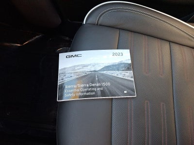 2023 GMC Sierra 1500 AT4X