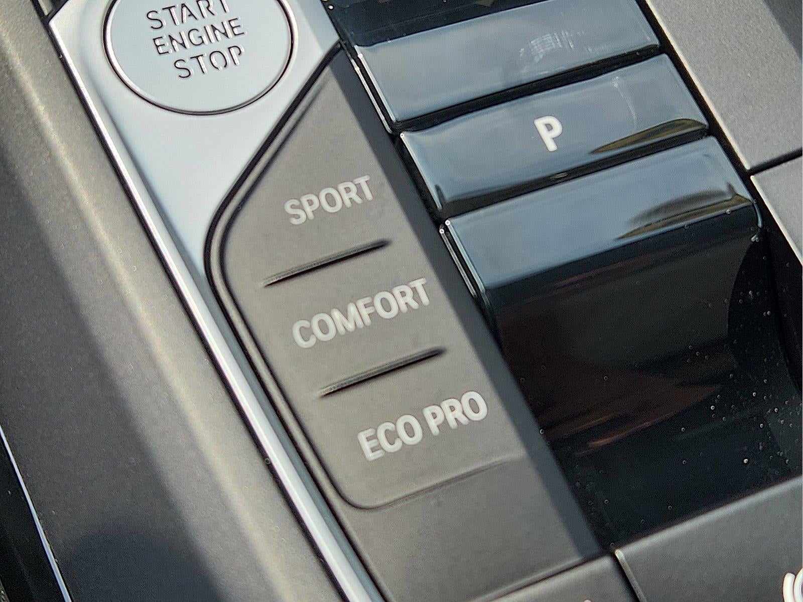 2024 BMW 2 Series 230i