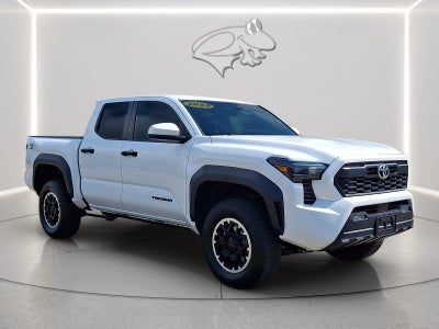 2024 Toyota Tacoma 4WD SR5