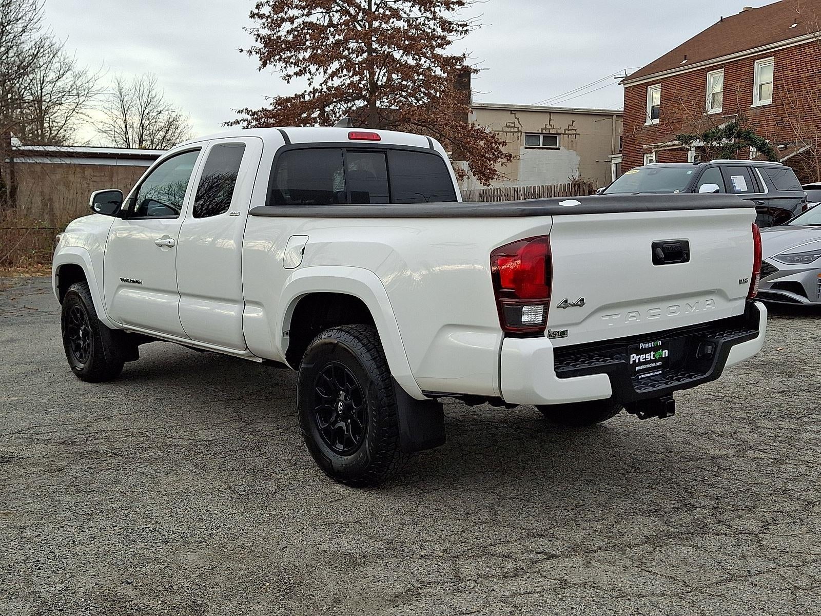 2022 Toyota Tacoma 4WD SR